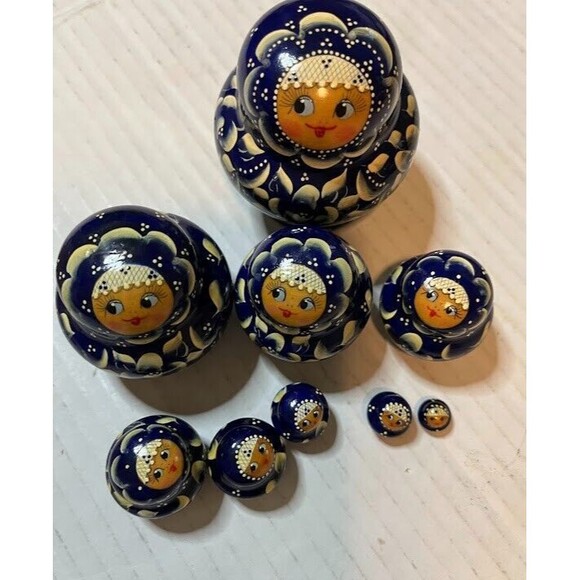 Set of 2 Vntg Collectible Russian Matryoshka w/9 Nesting Dolls Each Hand Painted - Picture 3 of 6
